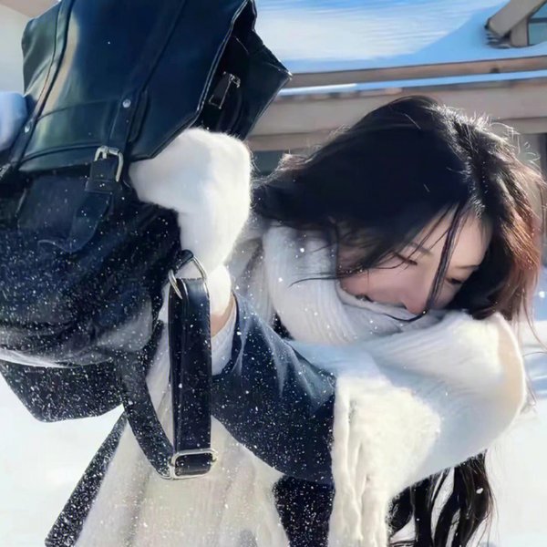 屏住呼吸:挑战冰潜纪录